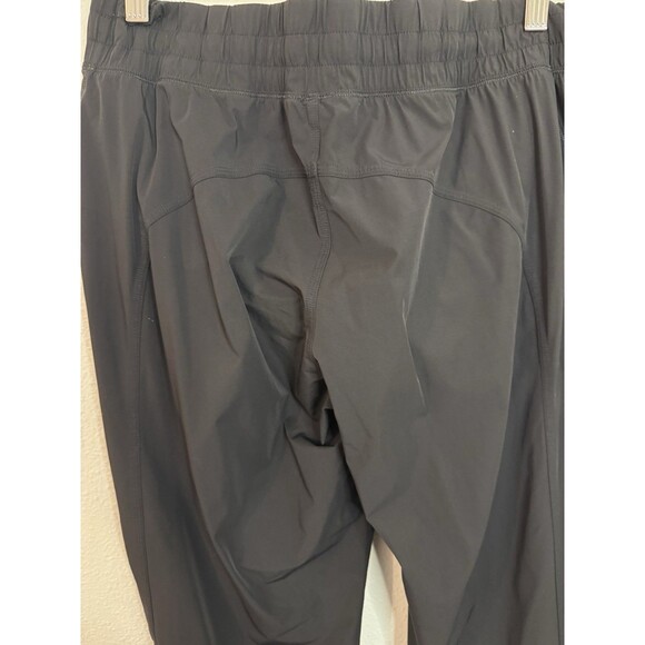Lululemon Pants Women’s Black Run Dog Runner Jogger 10 Mid Rise Lined EUC - Picture 4 of 10